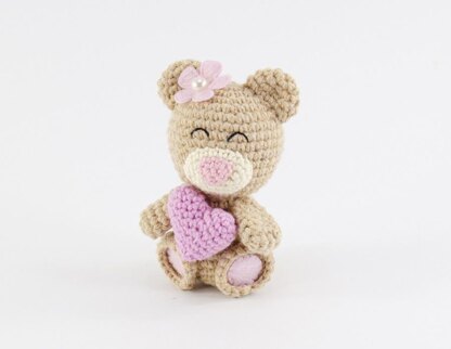 Crochet Valentine Teddy Bears