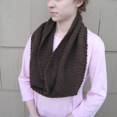 Easy Ribbed Cowl