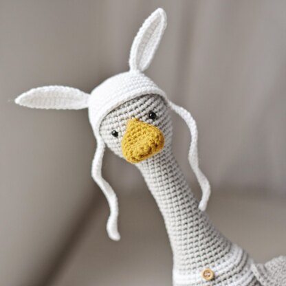 Bernard the Goose Crochet Pattern Amigurumi