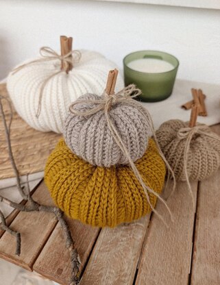 Rustic Harvest Pumpkins