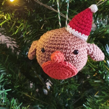 Rolly and Rupert the robins crochet bauble pattern