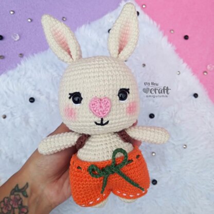 Haru Rabbit Amigurumi