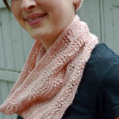 Blossom Cowl