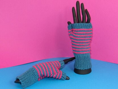 Stripe Pattern Fingerless Gloves