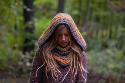 Gefion hooded cowl