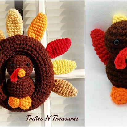 Thanksgiving Wreath & Placecard Holder/Stuffie Set