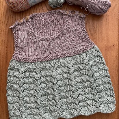 Mary Eleanor Baby Dress - knitting pattern