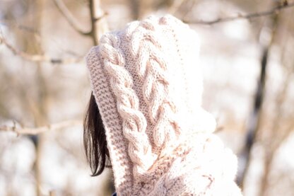 Hooded Cable Scarf