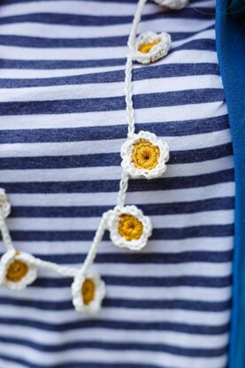 Daisy Chain Necklace