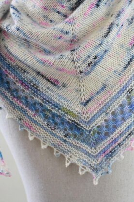 Skinny Singles Shawlette