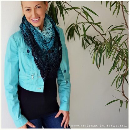 Crochet Triangle Shawl BioTronik #4