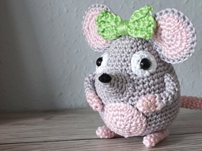 Häkelanleitung Amigurumi Mäuschen Lou