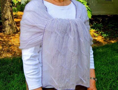 Inishmaan Summer Cabled Shawl