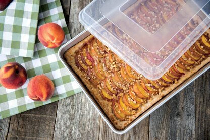 Nordic Ware Hi-Sided Sheet Cake Pan W/Cvr