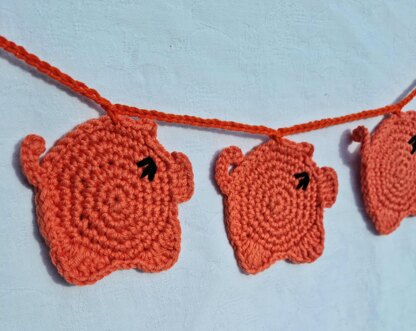 Piggy Motif or Bunting - Crochet Pattern