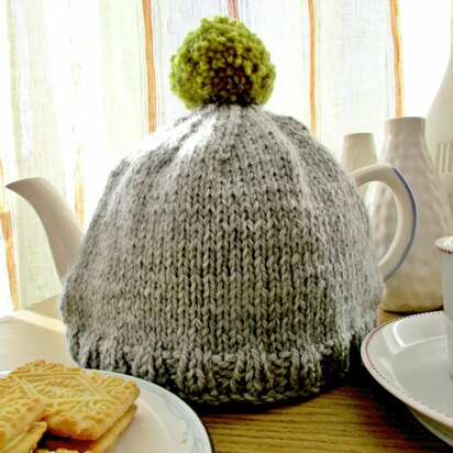 Pom Pom Tea Cosy