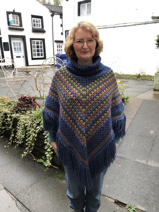 Simple Cosy Poncho