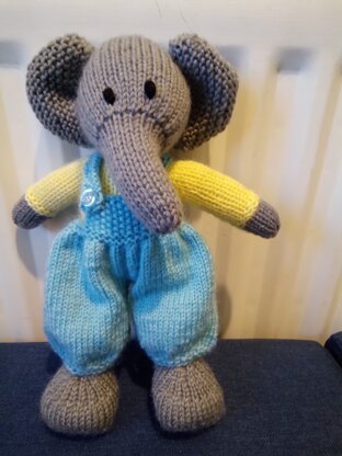 Little dazzler elephant