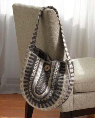 Felted Tribal Bag in Lion Brand Fishermen's Wool - L10349