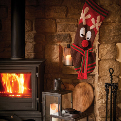 Reindeer Christmas Stocking in Sirdar Country Classic DK - 10652 - Downloadable PDF