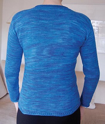 Lightly Flared Sweater to Knit