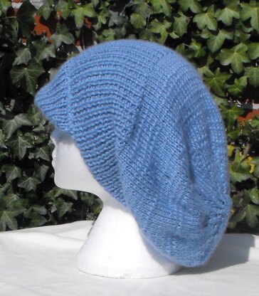 PEAK SLOUCH BEANIE HAT KNITTING PATTERN - MADMONKEYKNITS