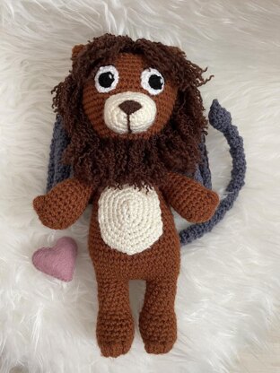 Manticore amigurumi doll