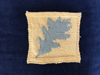 Oak Leaf Intarsia Square