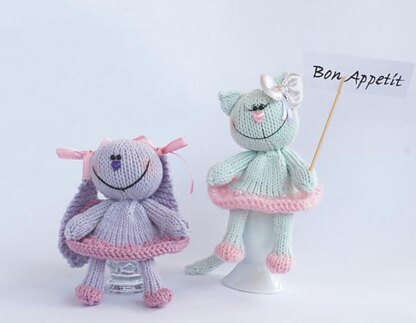 Lilac Bunny and Light pastel green Cat for keeping warm breakfast eggs