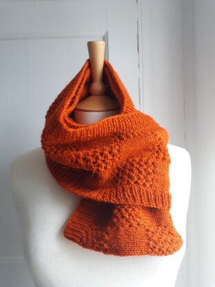 Chequerboard Cowl