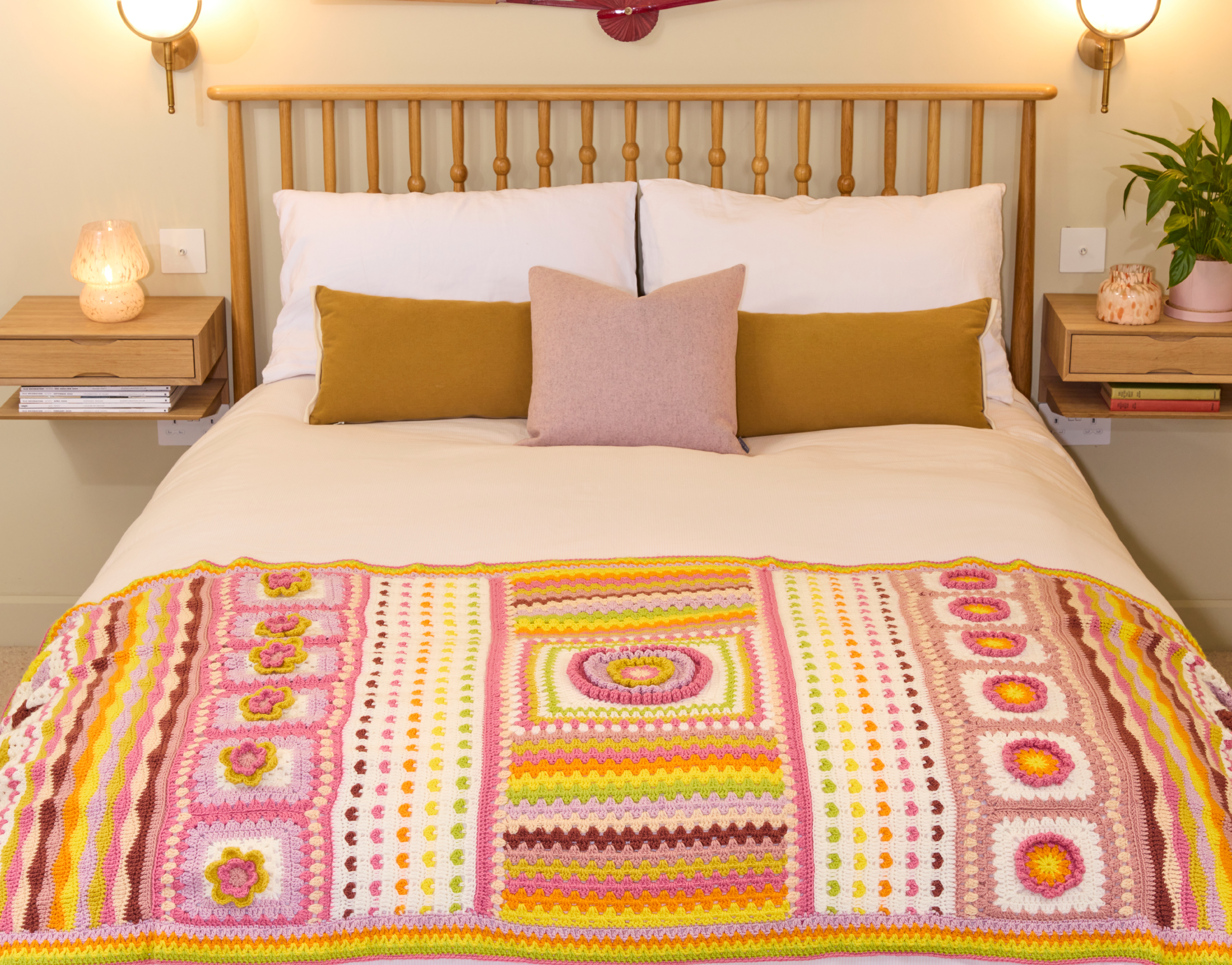 Sirdar Hearts&Flowers Crochet Along Spring 2025 - view 5