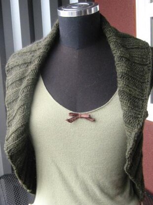 Circle Vest Aran Weight