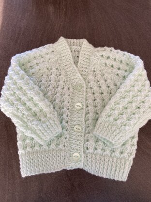 Daisy’s summer baby cardigan