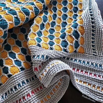 Madhu Honeycomb Blanket