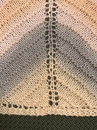 Easy Knit Triangle Shawl