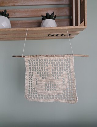 Savings packet wall hanger