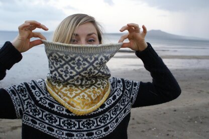 Ombeline Cowl