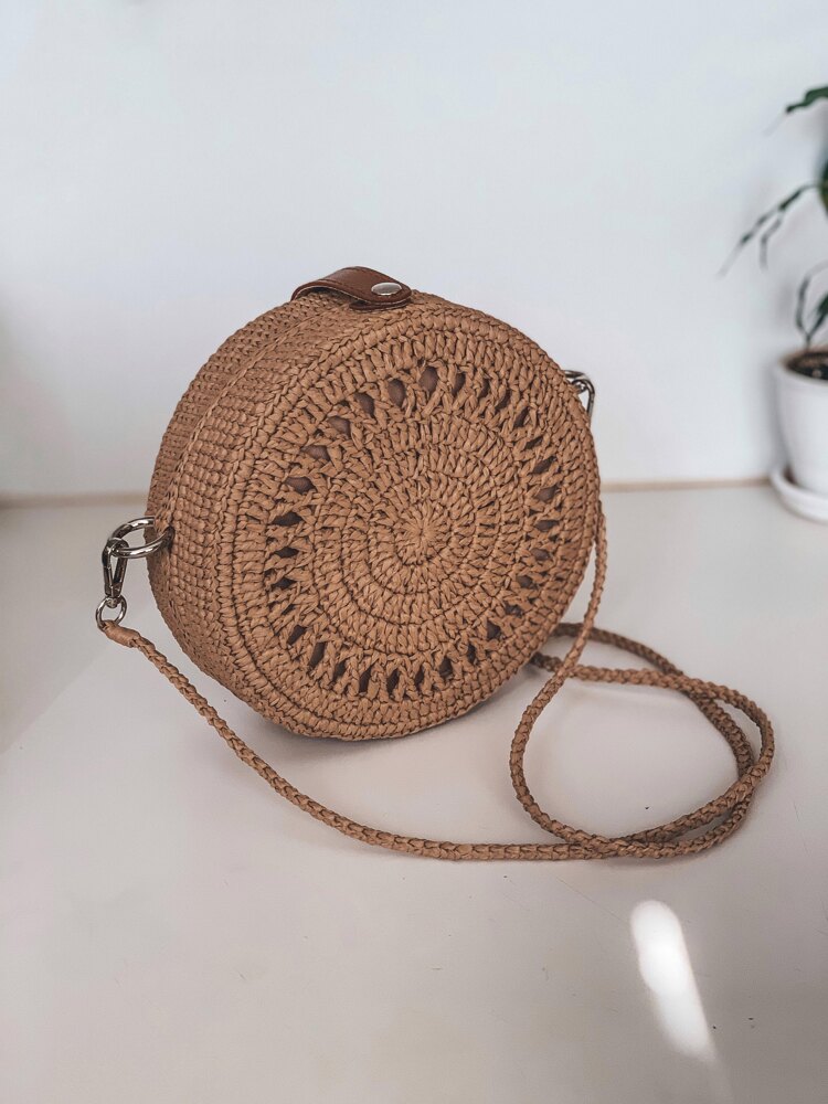 Round bag with raffia yarn Crochet pattern by Anna Kuznietsova