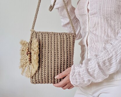 EASY Crochet Bag - In-depth Tutorial for Beginners 