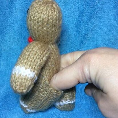 Gingerbread Man Finger Puppet