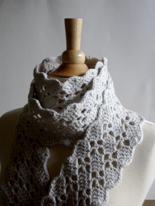 Hortensia Scarf