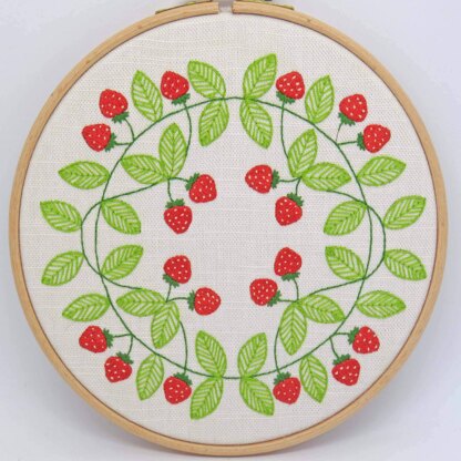 Stitchdoodles Strawberry Swirl, Hand Embroidery Pattern