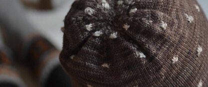 Flora Hat by Melody Hoffmann - Hat Knitting Pattern For Women in The Yarn Collective