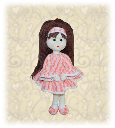 Caroline Amigurimi Doll