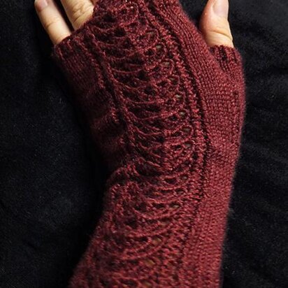 Gotico mitts - knitting pattern