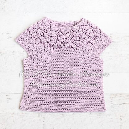 Berries Yoke Sweater / Top