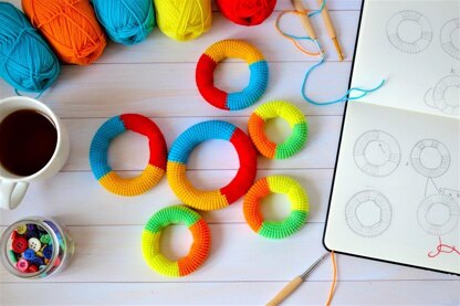 Multi-color stacking rings