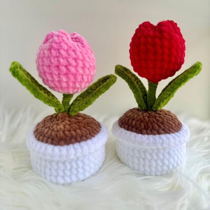 Tulip-Pot_No-Sew_Crochet Pattern.