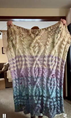 Cable Waves Throw