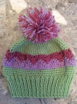 Bobble beanie hats © Seashells Designs